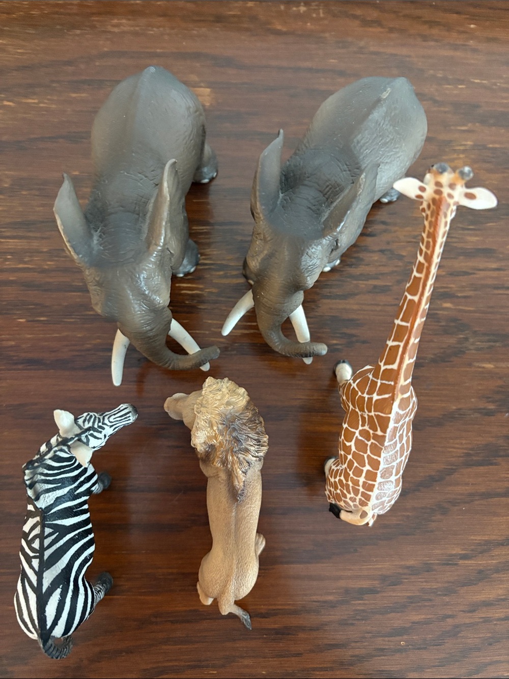 SCHLEICH Safari Animal Figures Elephants, Lion, Giraffe, Zebra - Picture 15 of 15